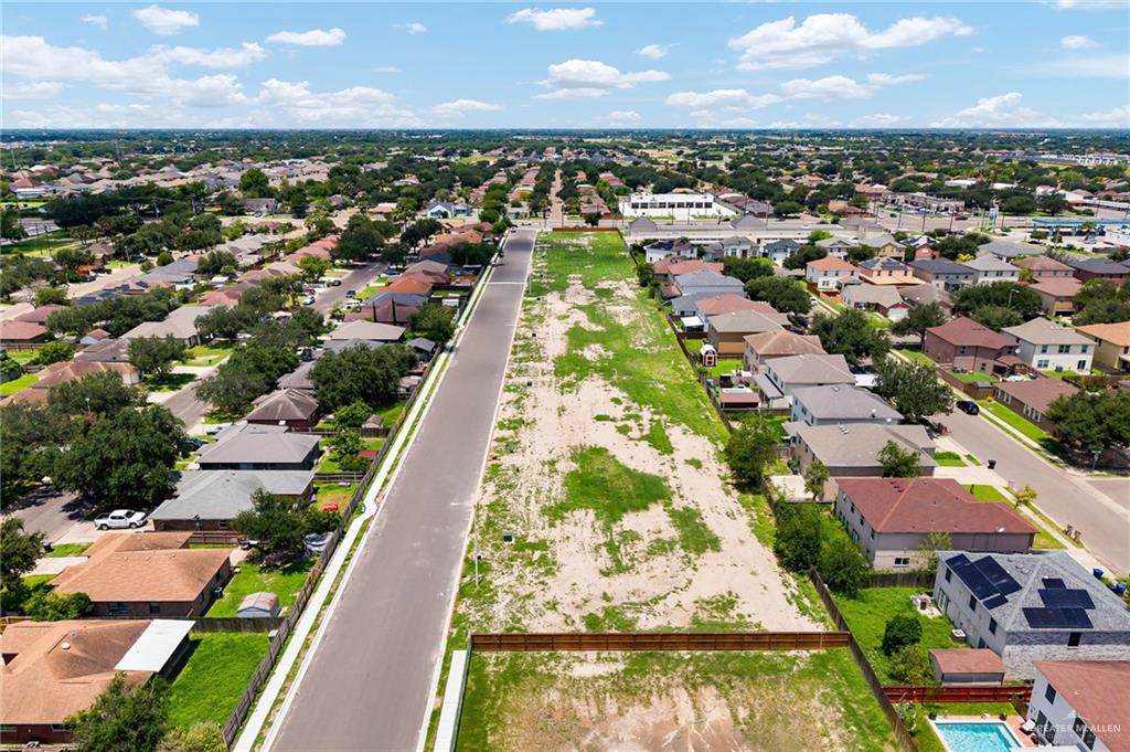 3418 Zinnia - Photo 1