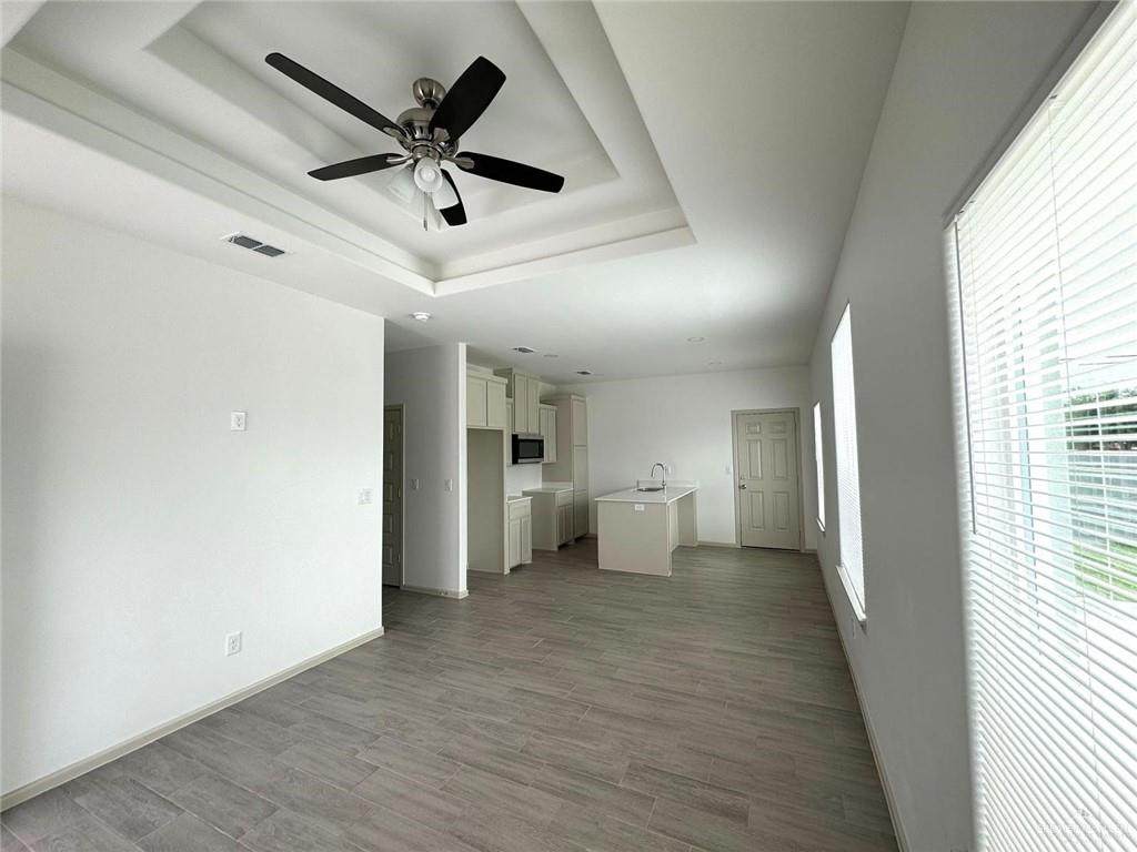 https://bt-photos.global.ssl.fastly.net/mcallen/orig_boomver_2_494788-2.jpg