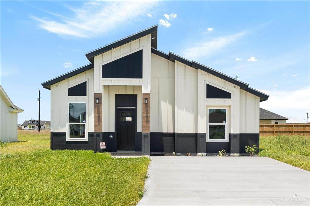 2300 Tuscany - Photo 1