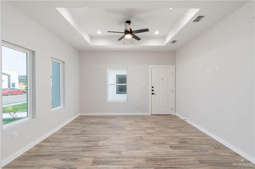 https://bt-photos.global.ssl.fastly.net/mcallen/orig_boomver_2_502718-2.jpg