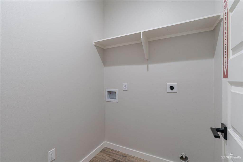 https://bt-photos.global.ssl.fastly.net/mcallen/orig_boomver_2_502718-2.jpg