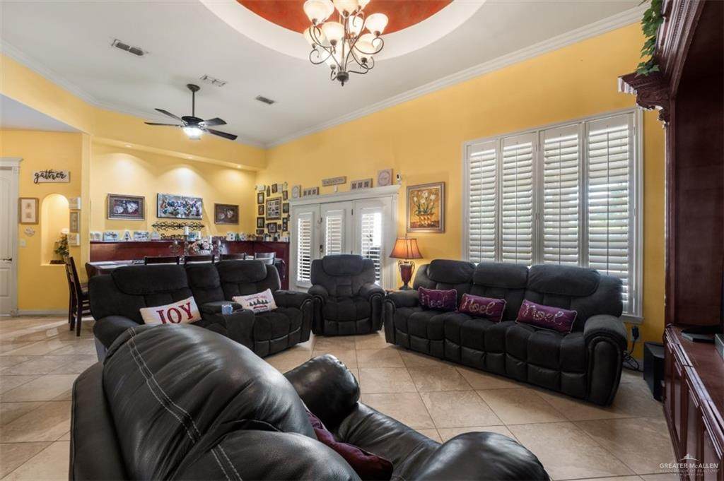 https://bt-photos.global.ssl.fastly.net/mcallen/orig_boomver_2_506151-2.jpg