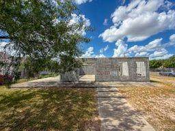 2800 Tierra Dorada - Photo 1