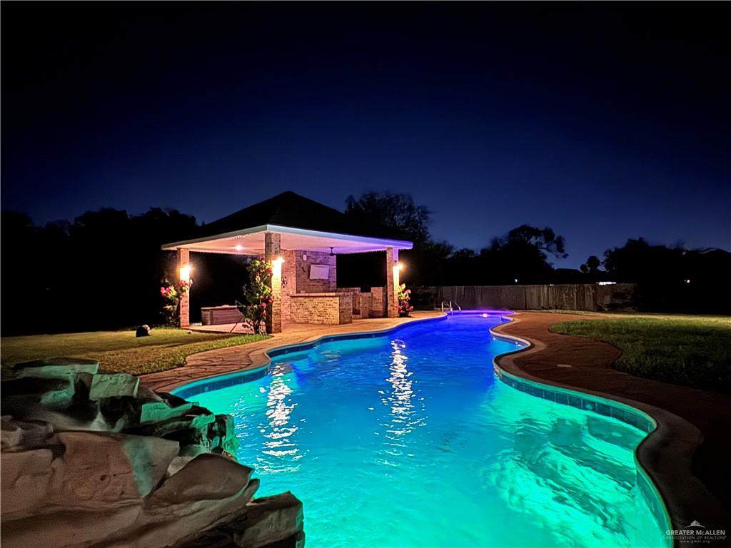 https://bt-photos.global.ssl.fastly.net/mcallen/orig_boomver_1_511318-2.jpg