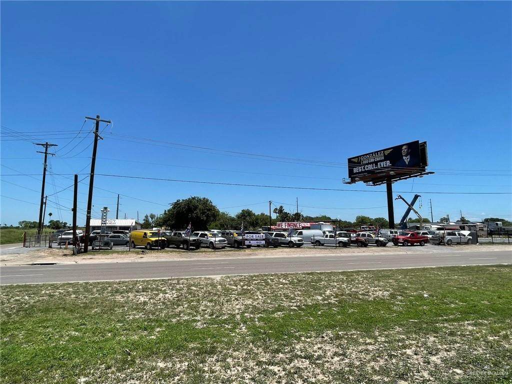 524 Expressway 83 - Photo 1