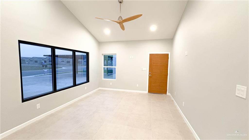 https://bt-photos.global.ssl.fastly.net/mcallen/orig_boomver_3_459470-2.jpg