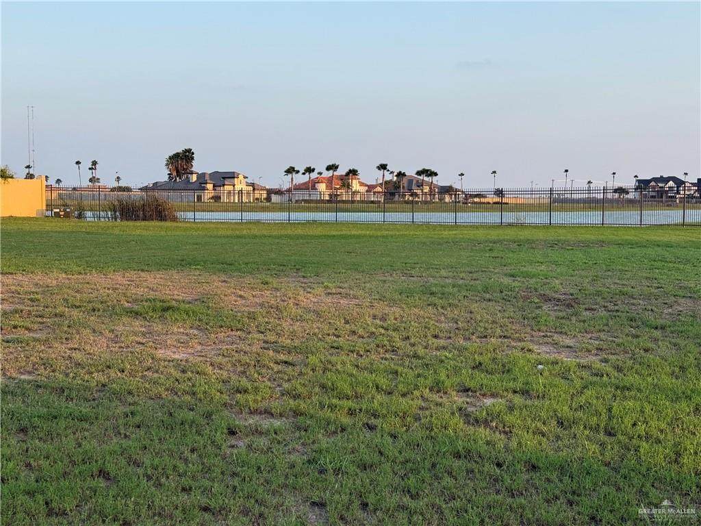 4633 Estancia - Photo 1