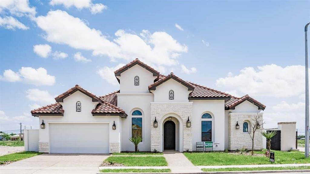 2720 Hart Street - Photo 1