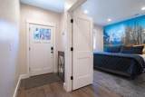611 Blue Water Circle - Photo 20