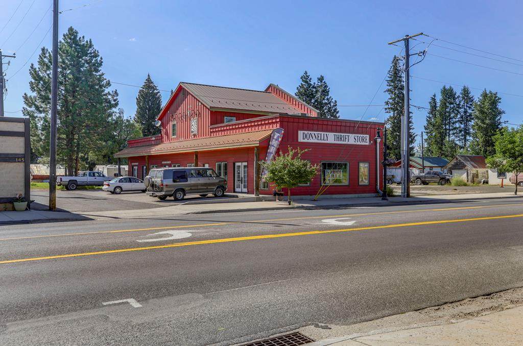 165 Main Street - Photo 1