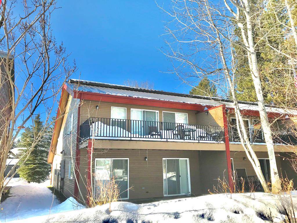 1644 Davis Avenue - Photo 1