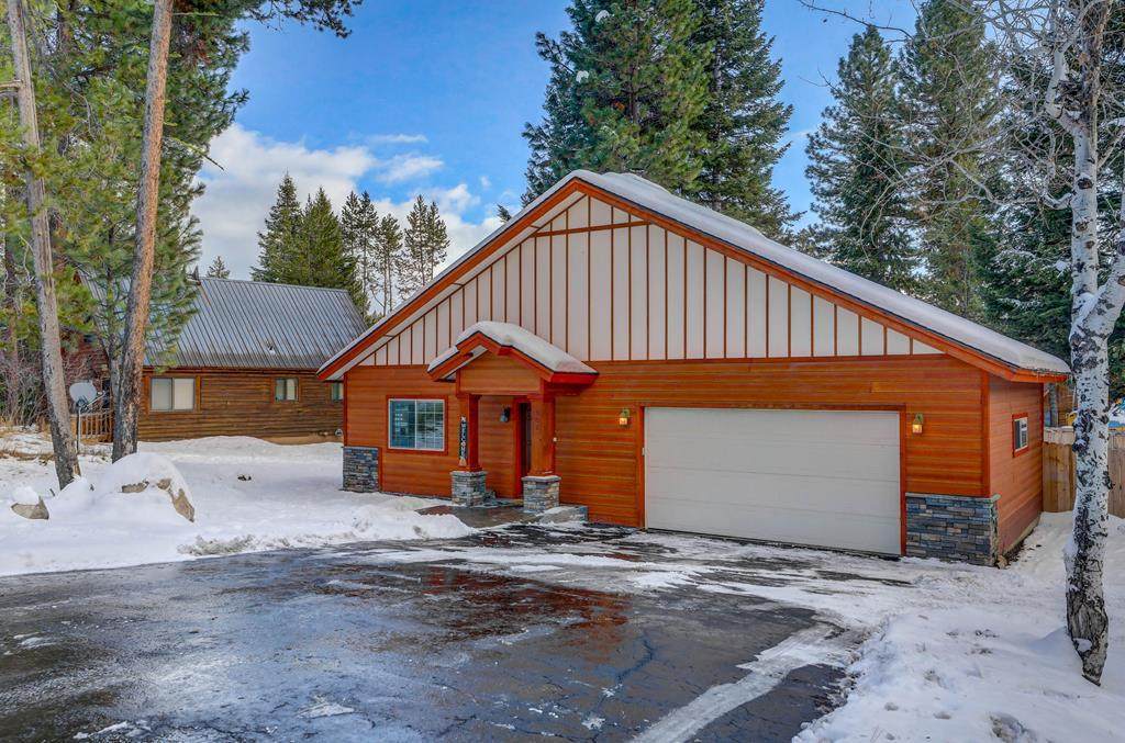 502 Wanda Avenue - Photo 1