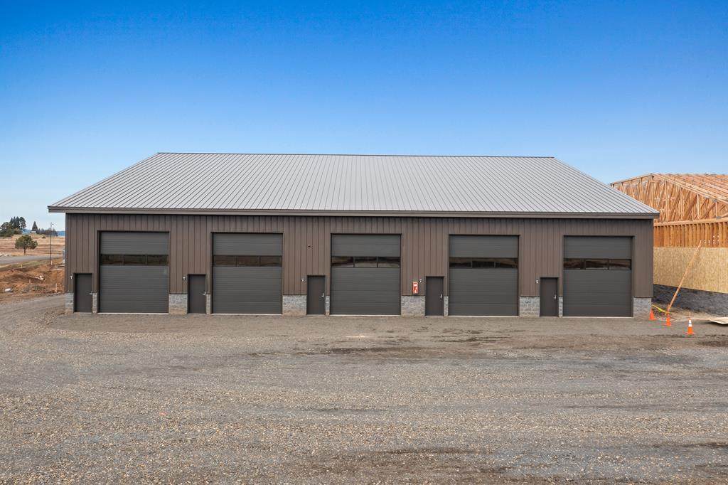 39 Sunbridge Drive - Photo 1