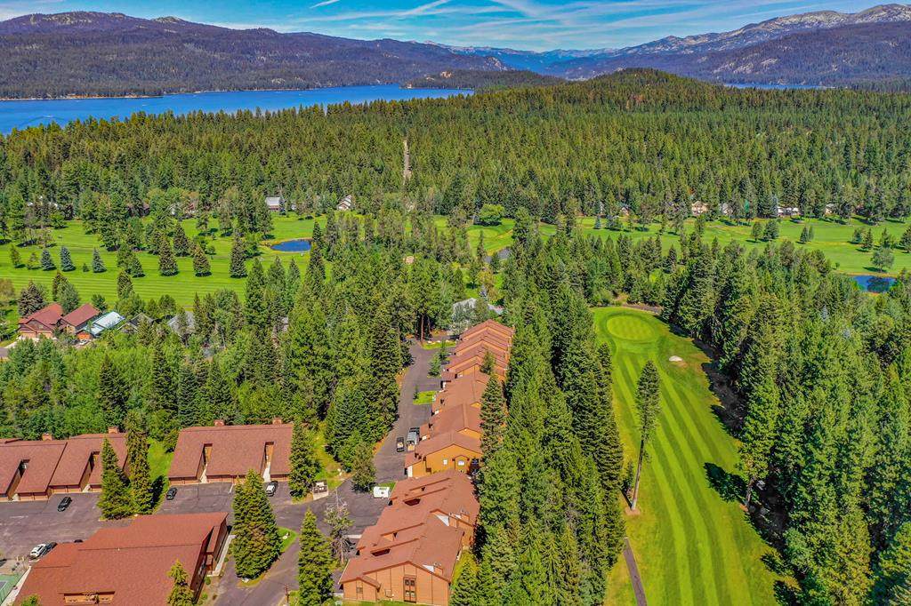 1607 Davis Avenue - Photo 1