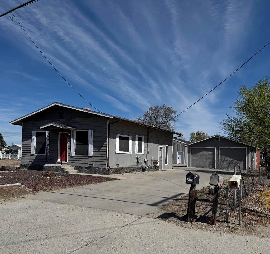 216 Whitley Drive - Photo 1