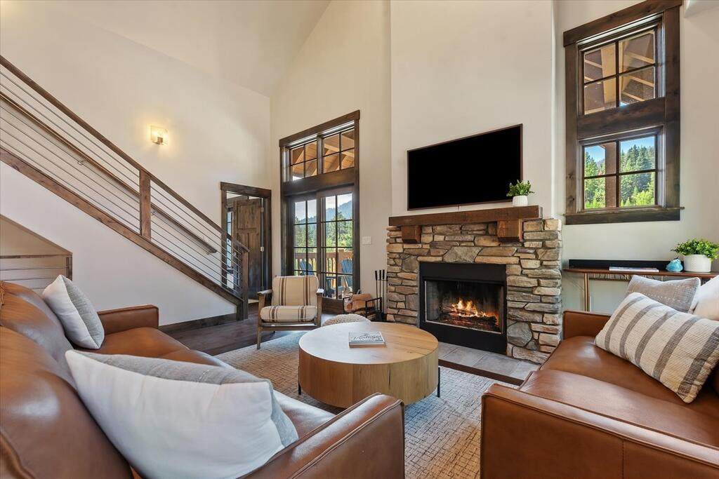 86 Golden Bar Court - Photo 1