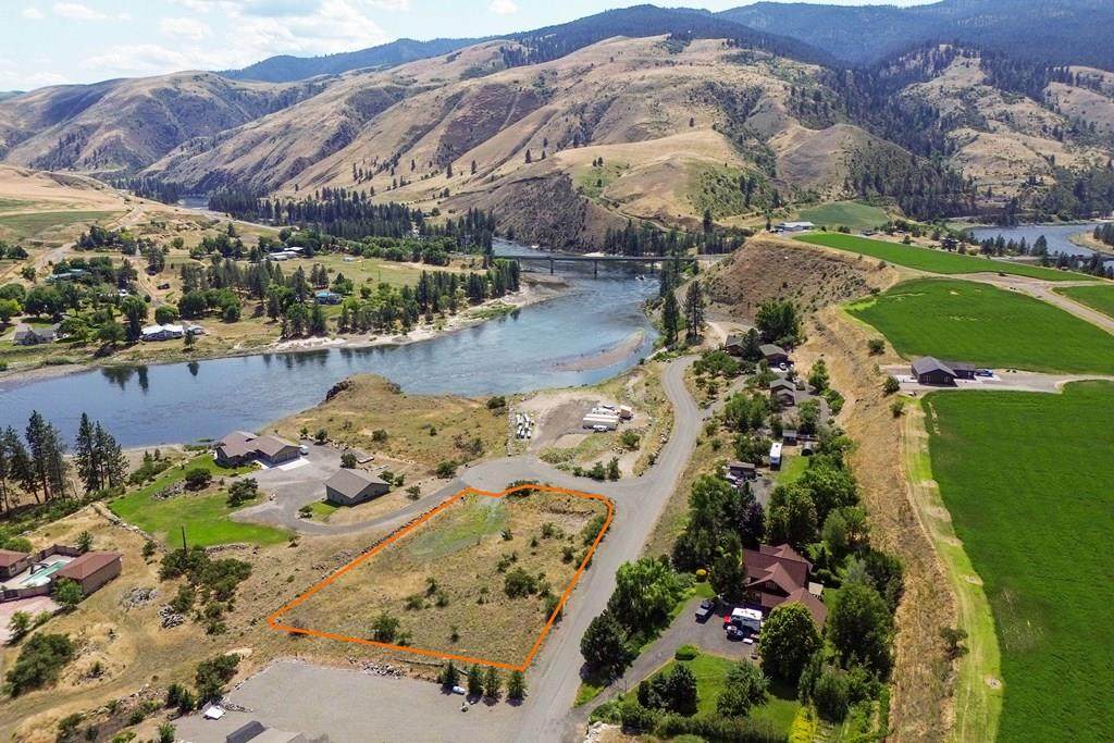 24 Mossy Point Circle - Photo 1