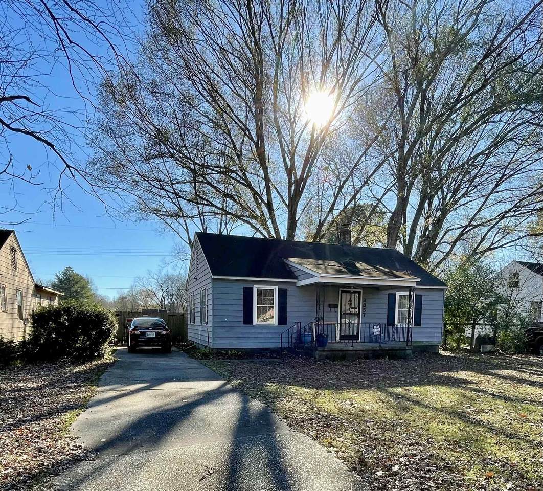3857 Tuggle Rd - Photo 1
