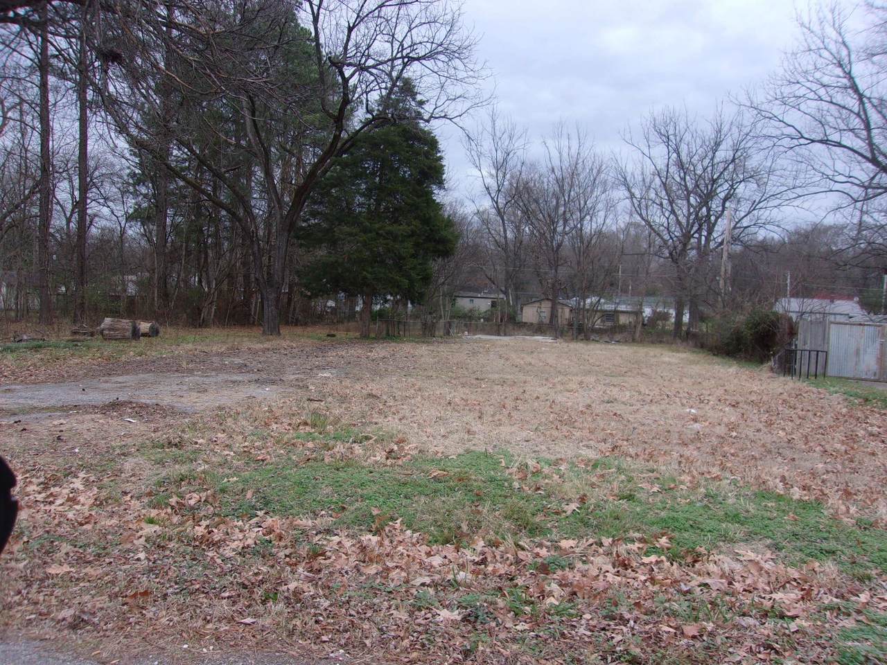 1926 Dupont Ave - Photo 1