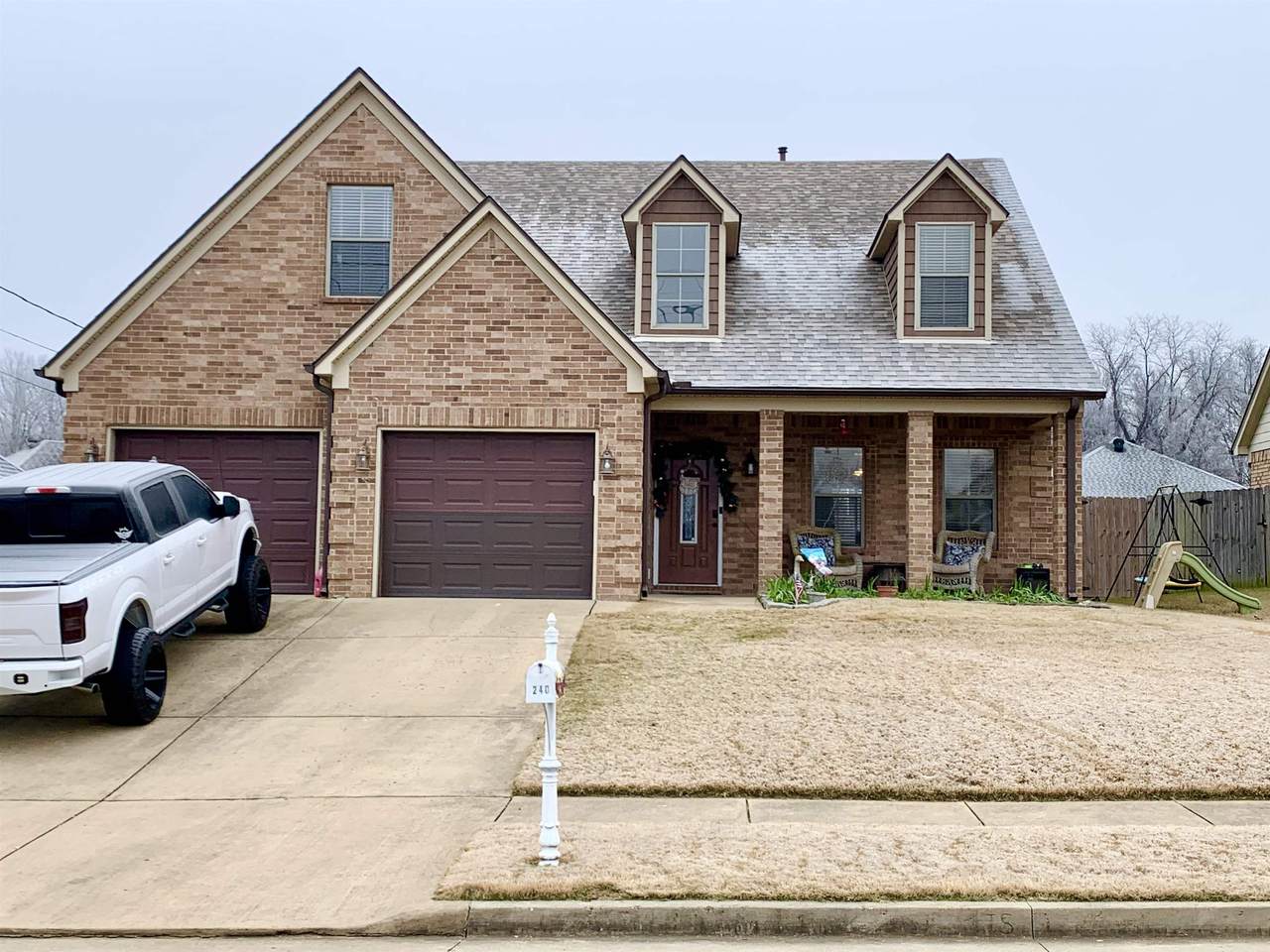 240 Redcedar Cv - Photo 1