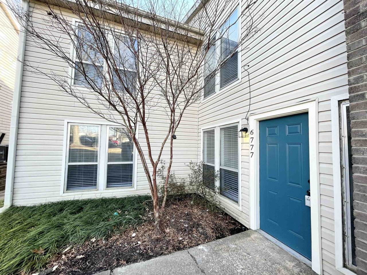 6777 Silver Oak Pl - Photo 1