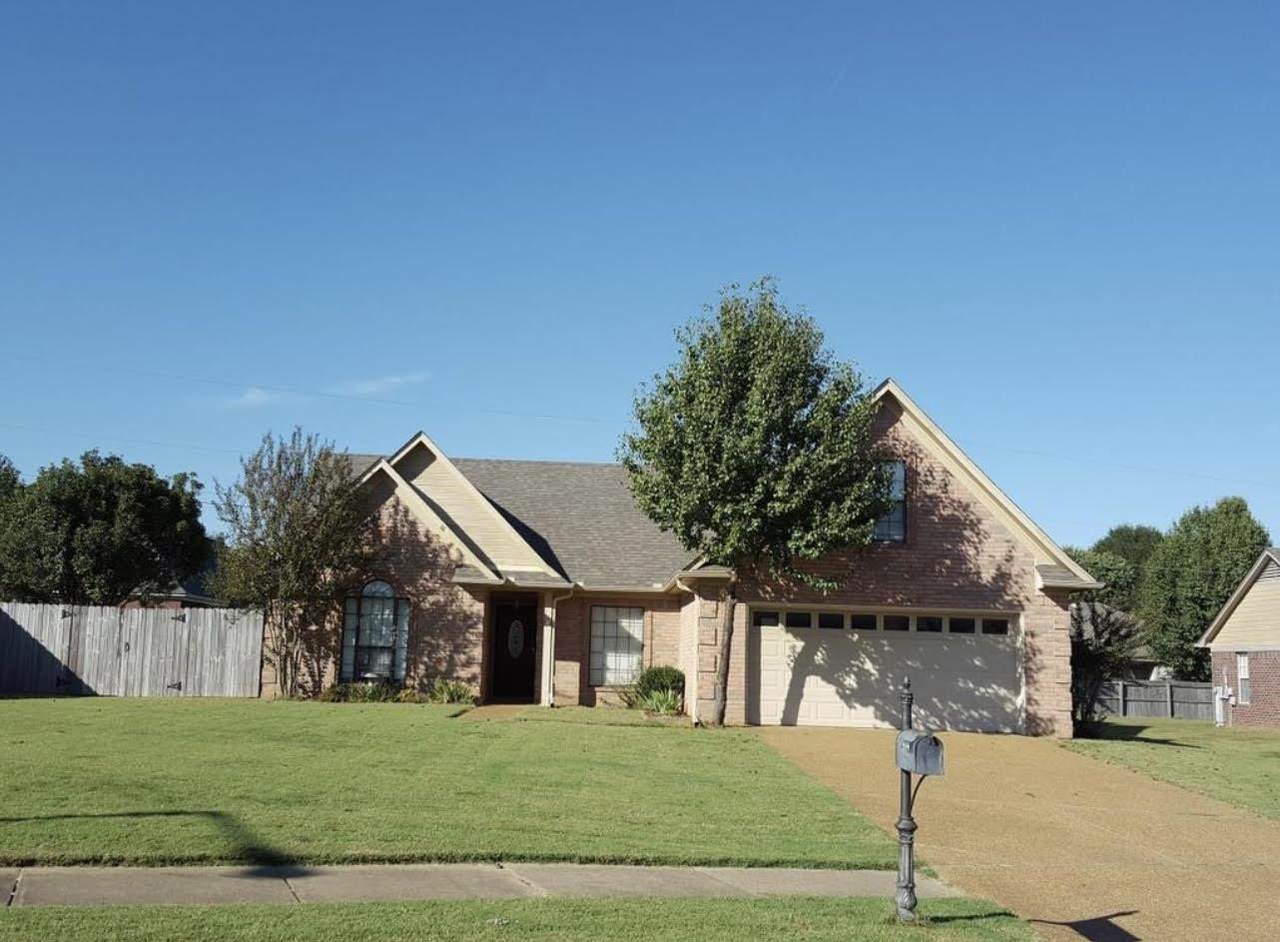 4994 Baywood Dr - Photo 1