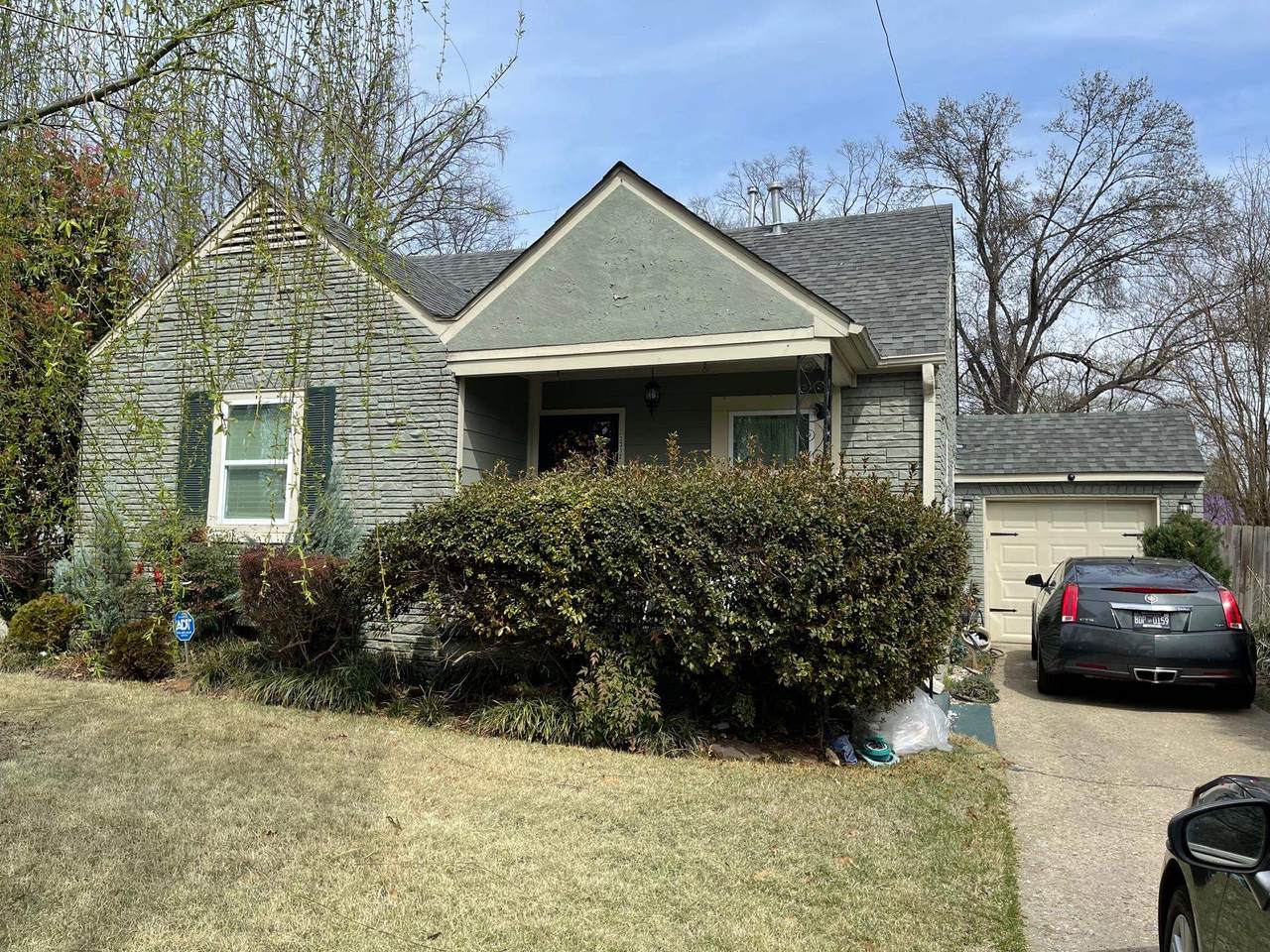 2312 Lowell Ave - Photo 1