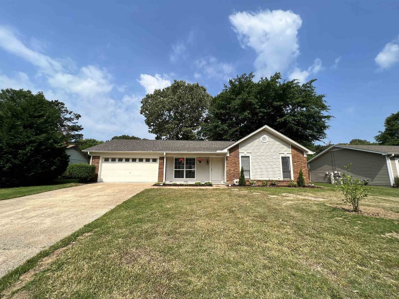 1009 Quail Chase Ln - Photo 1
