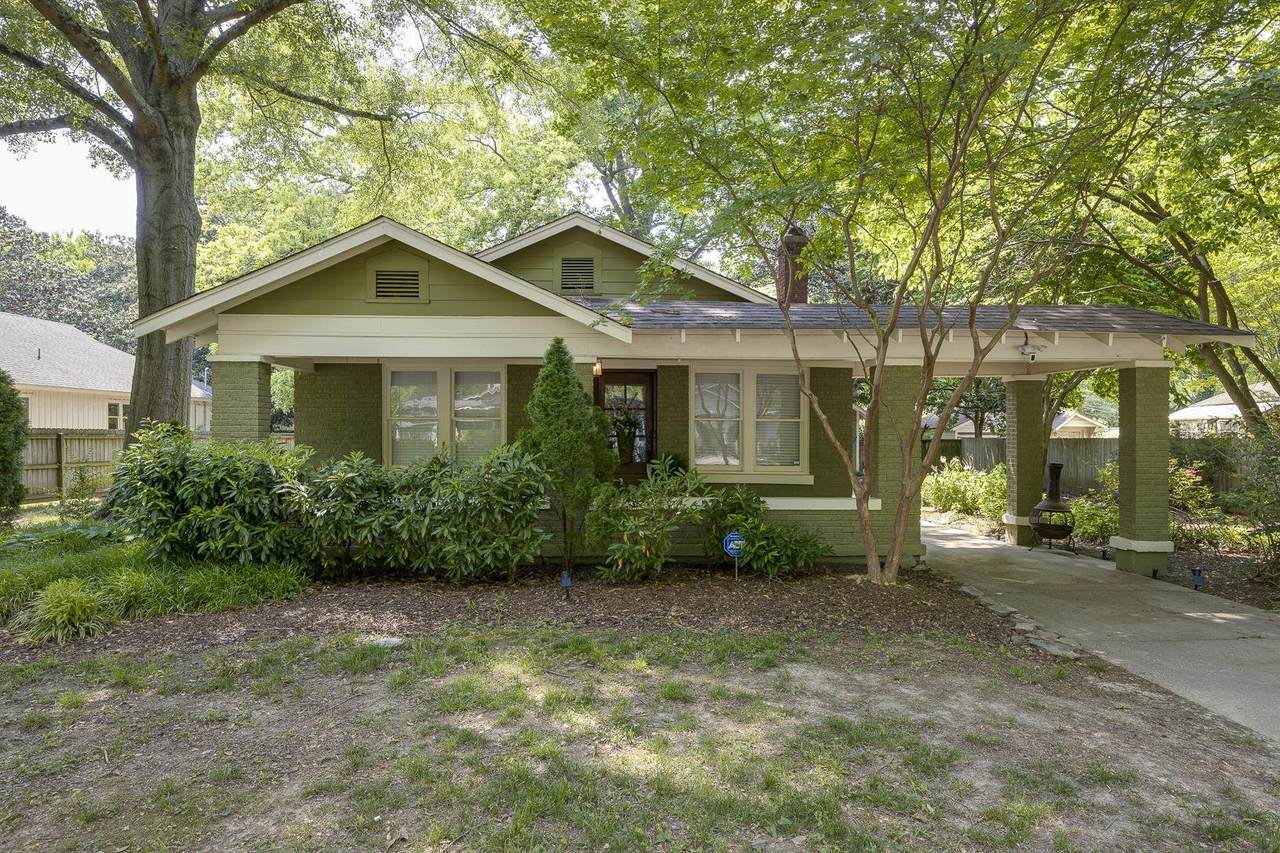573 Alexander St - Photo 1