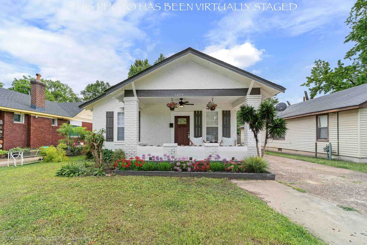 1409 Snowden Ave - Photo 1