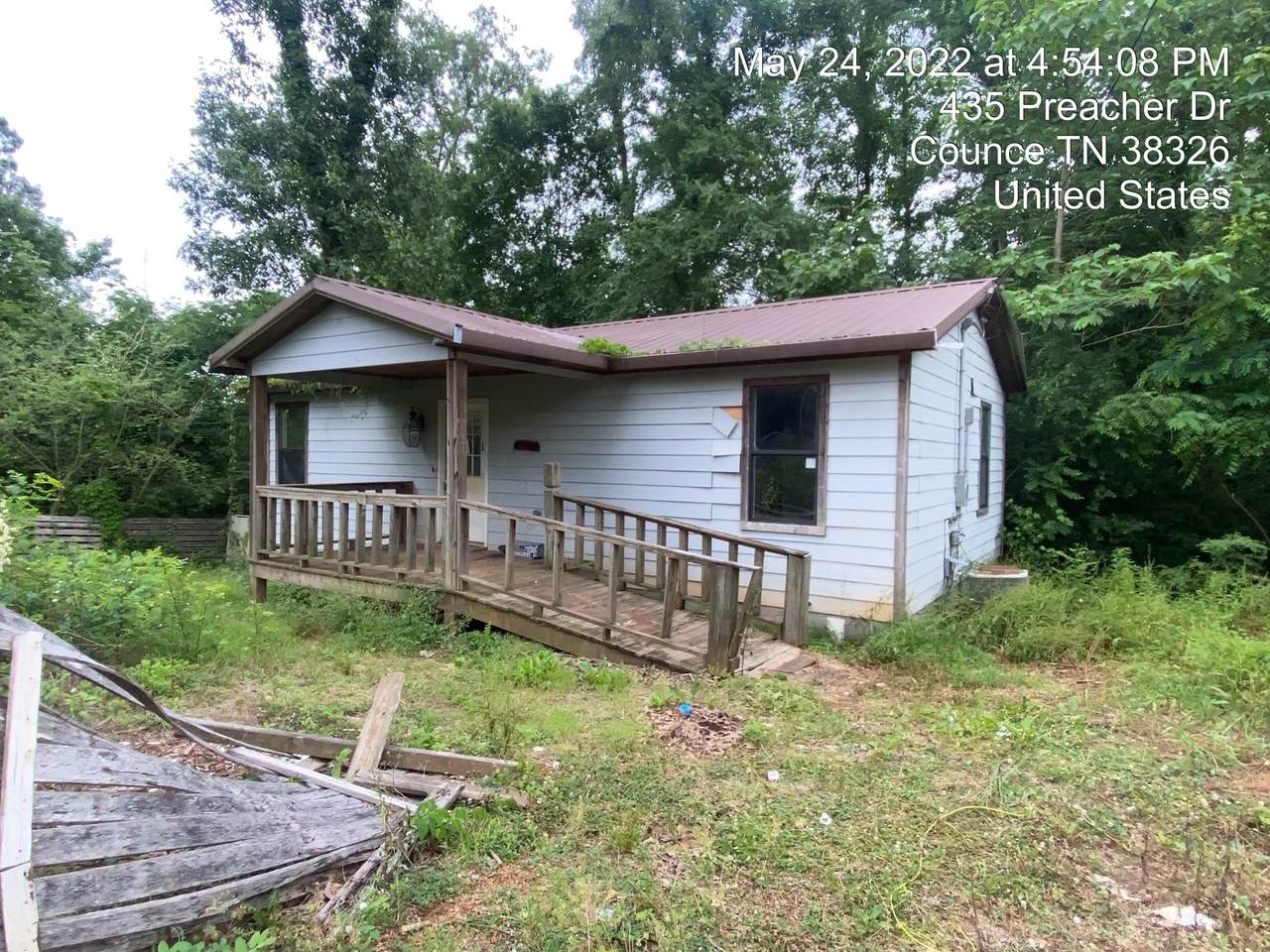 405 Preacher Dr - Photo 1