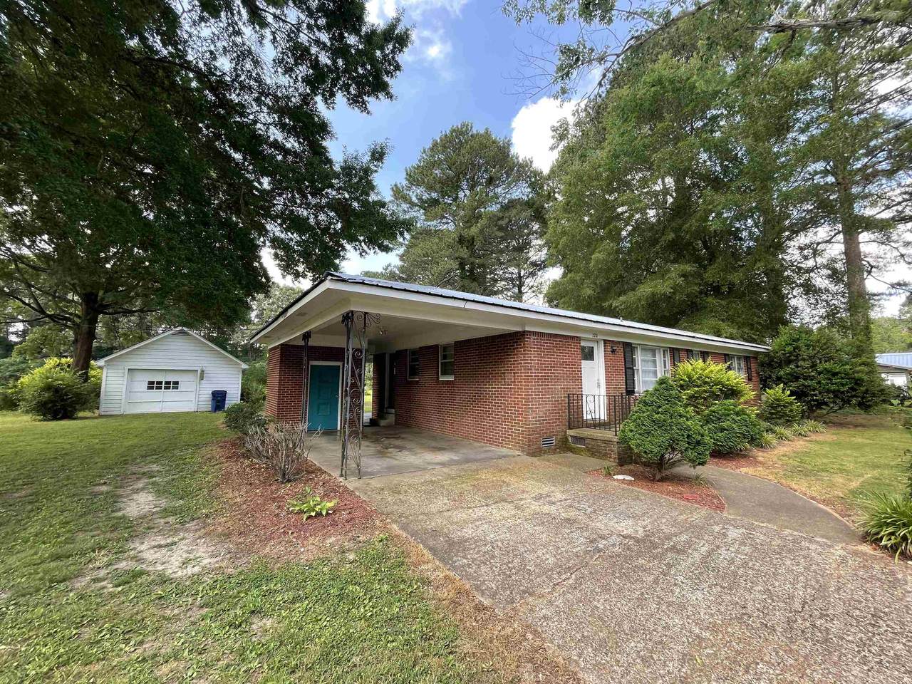 220 Ranch St - Photo 1