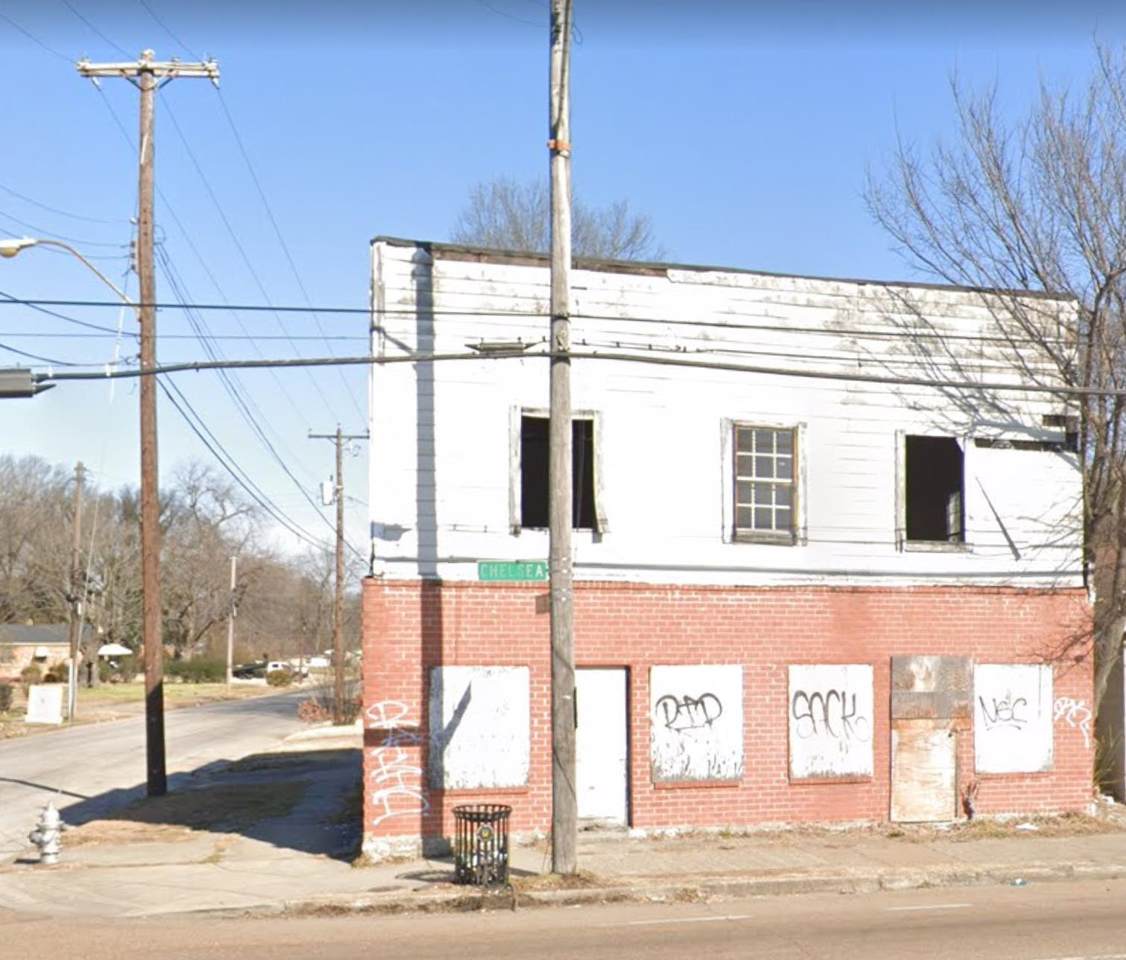 2188 Chelsea Ave - Photo 1