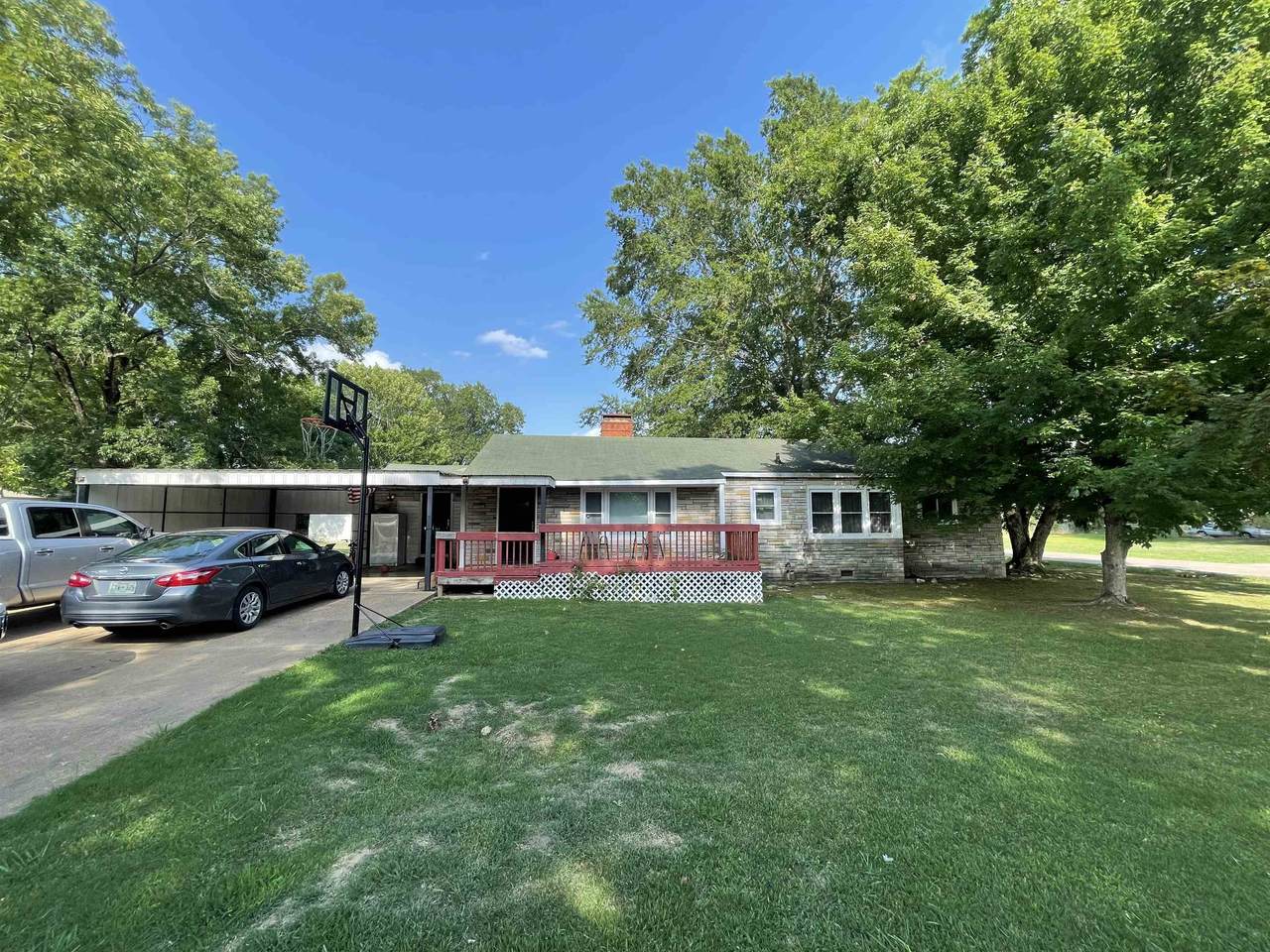 85 Fairground St - Photo 1