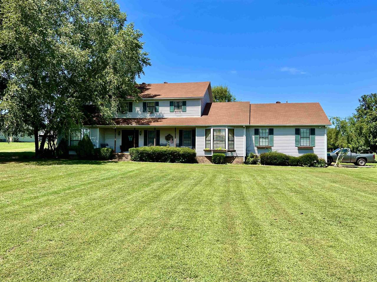 496 Craig Rd - Photo 1