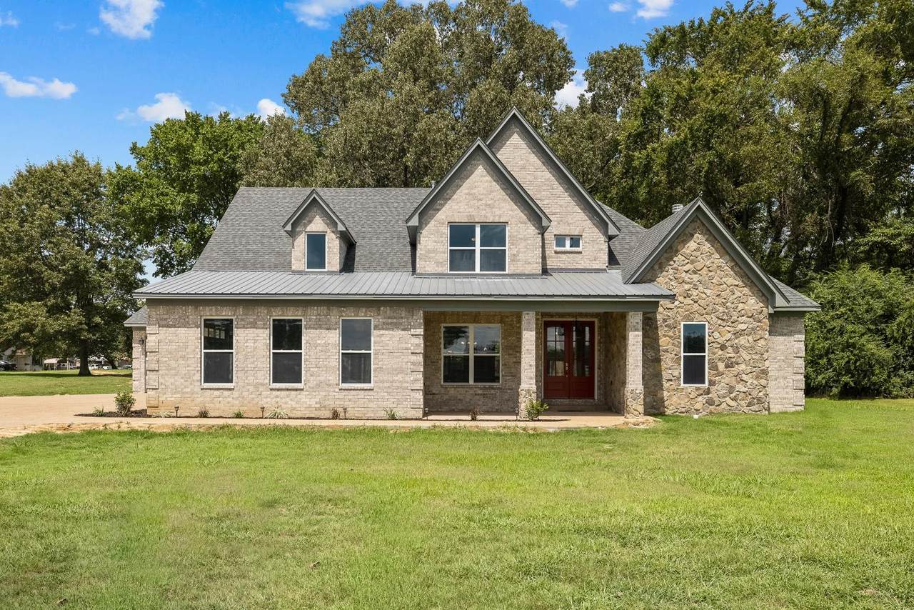 7996 Armour Rd - Photo 1