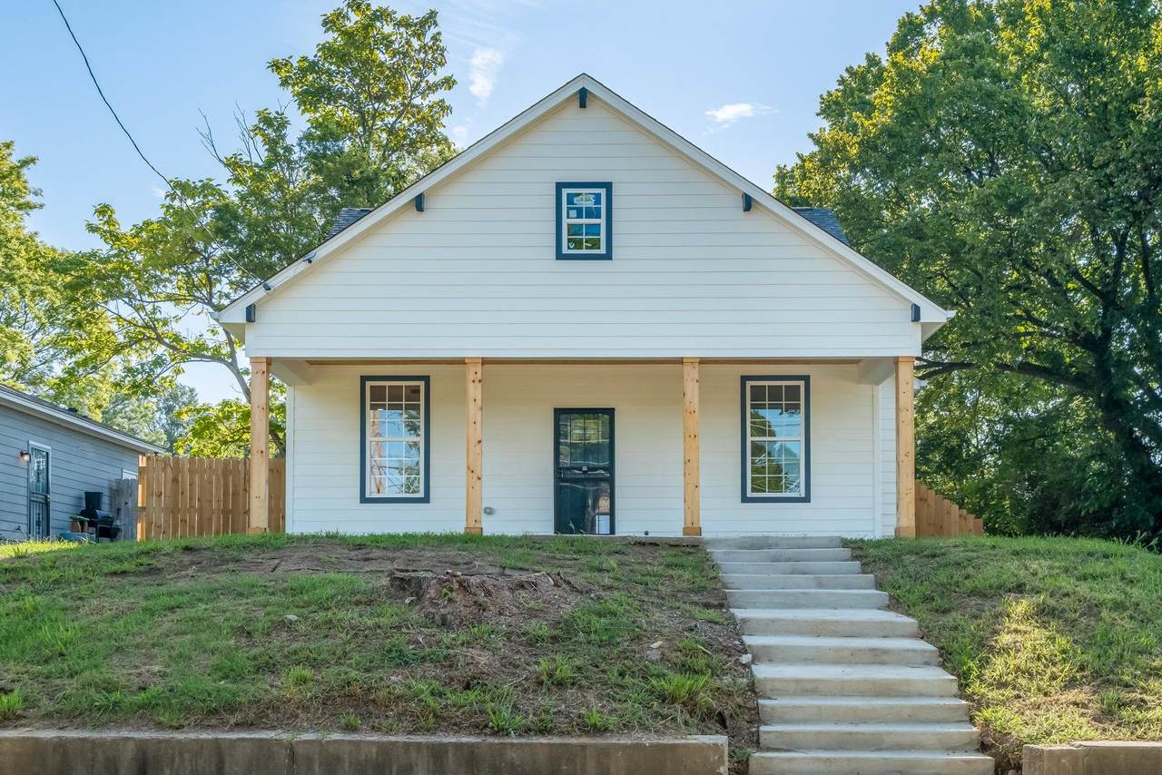 620 Manassas St - Photo 1