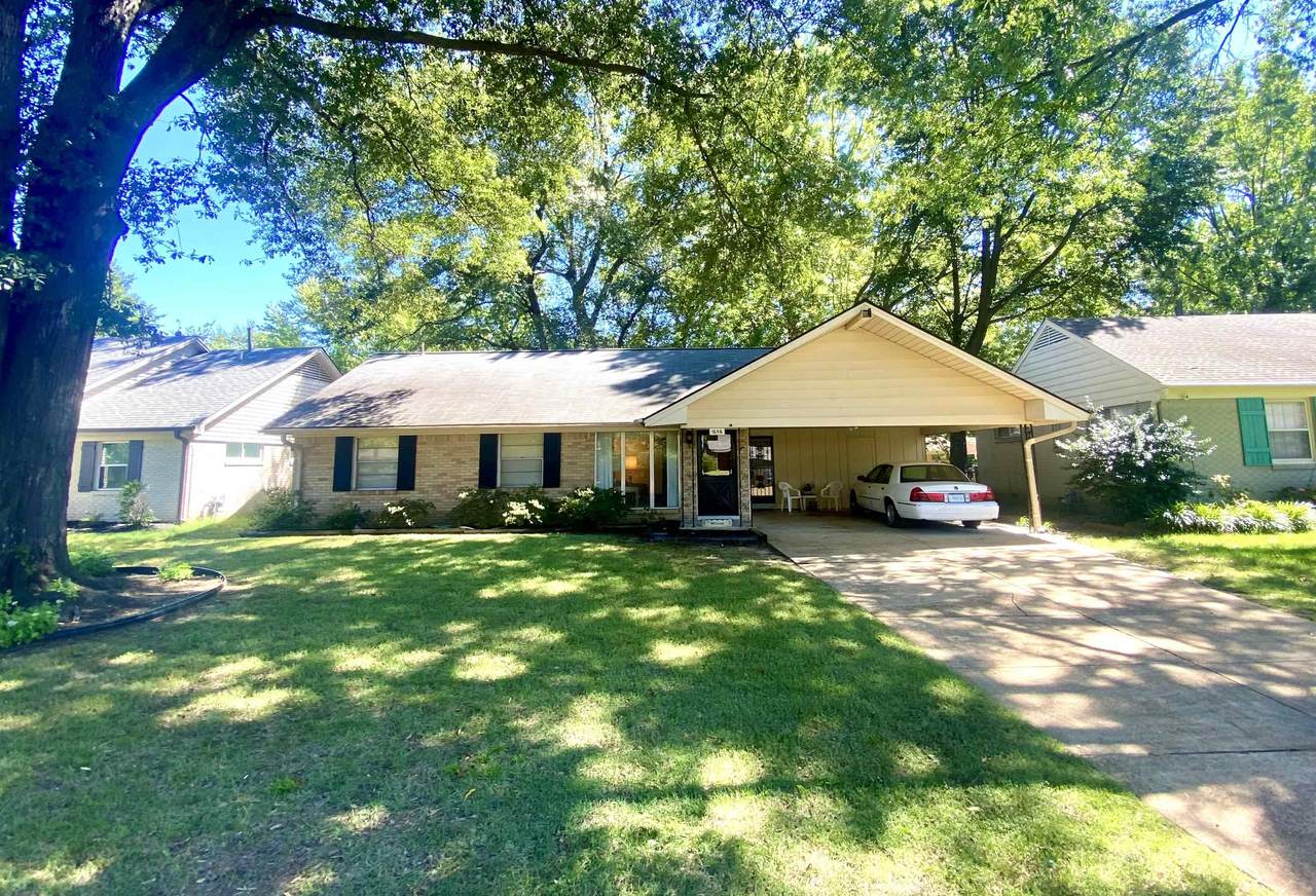 1656 Sterling Dr - Photo 1