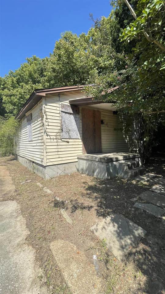 888 Mt Pisgah Rd - Photo 1