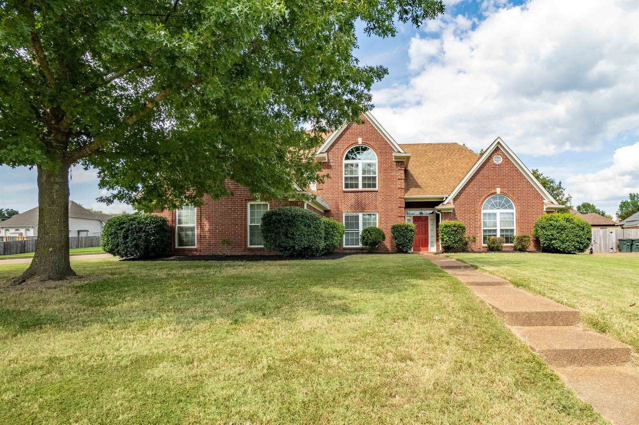4794 Molsonwood Dr - Photo 1