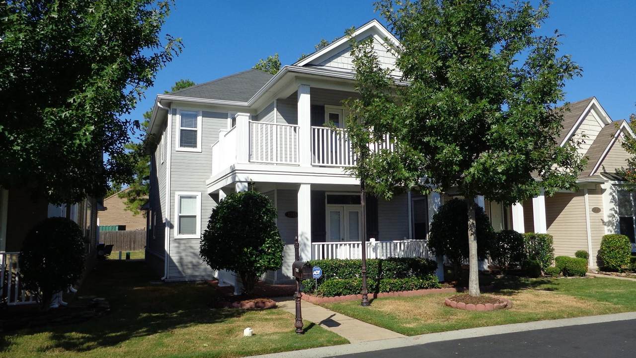 1345 Island Shore Dr - Photo 1