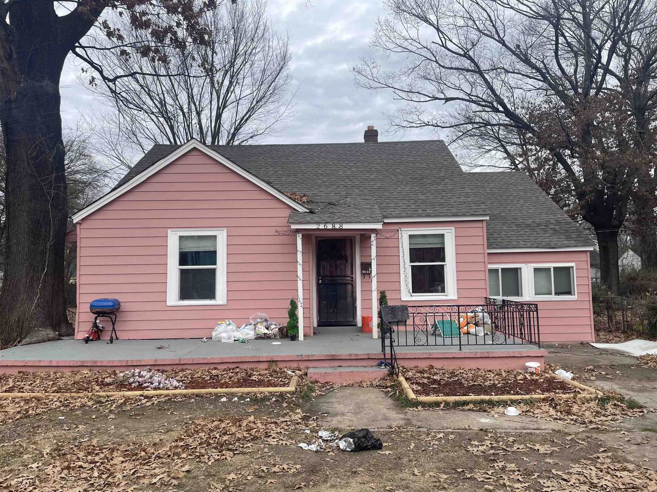 2688 Browning Ave - Photo 1