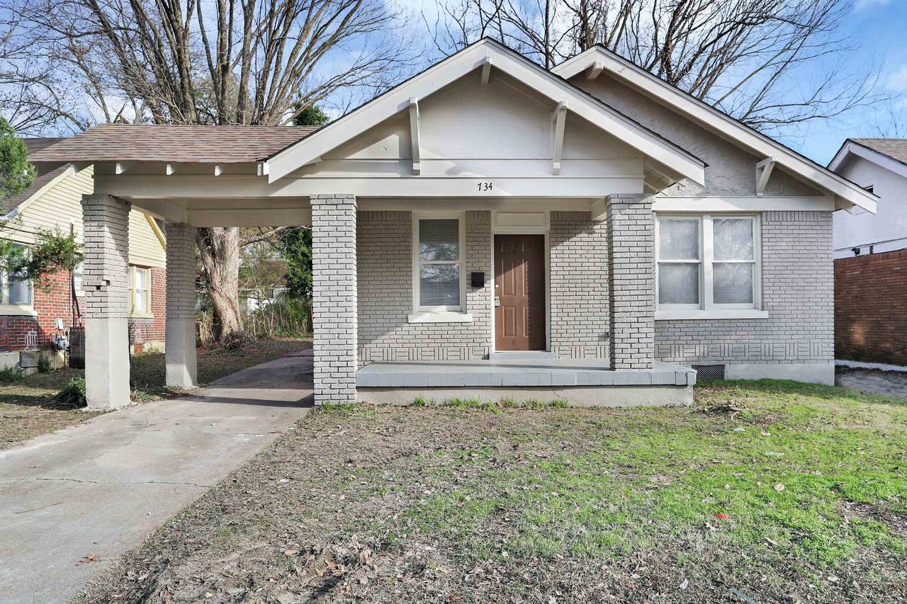 734 Spring St - Photo 1