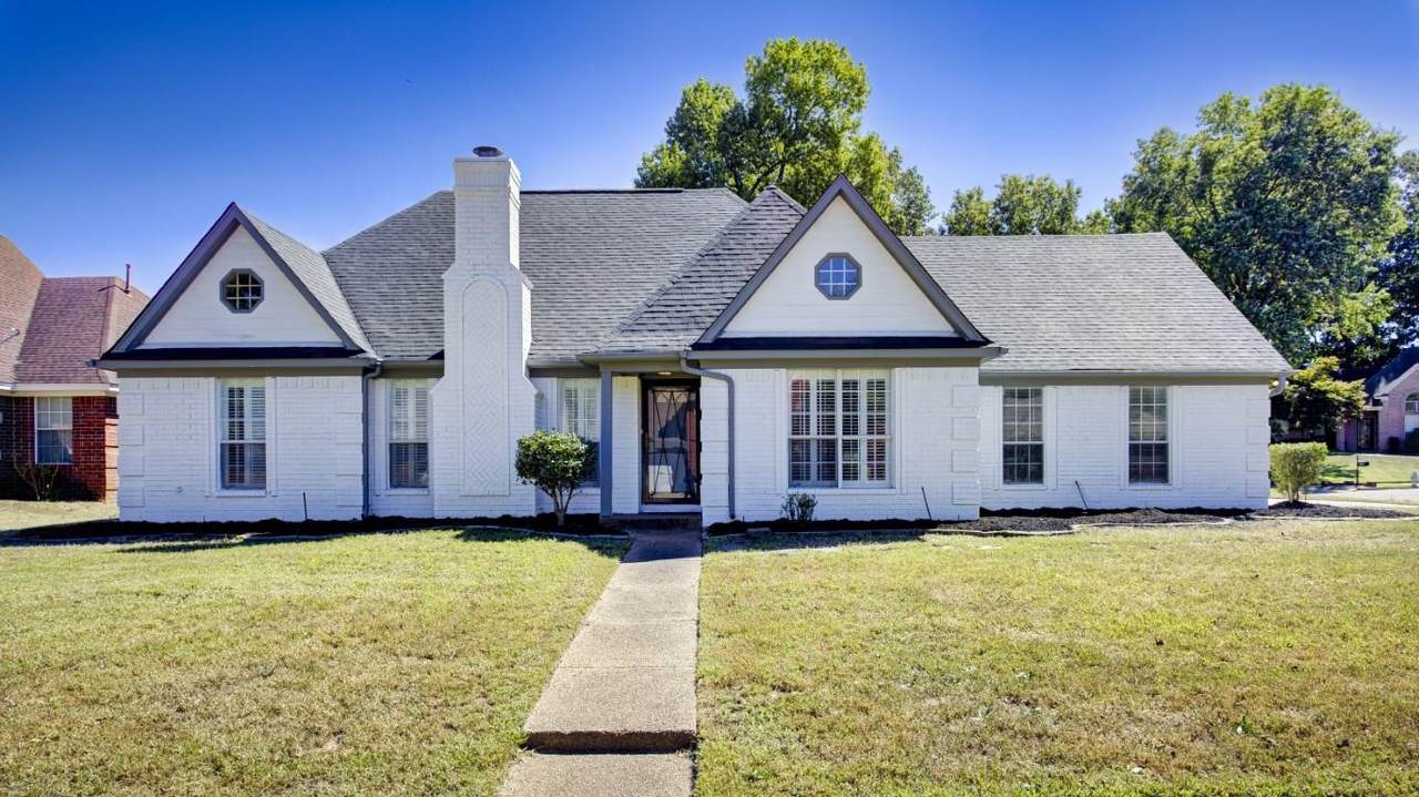 6479 Stone Lake Dr - Photo 1