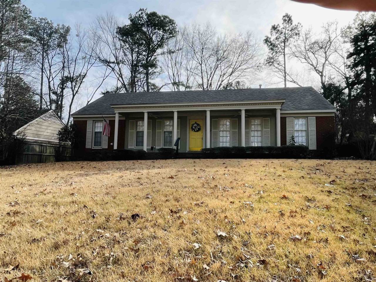 8009 Farmington Blvd - Photo 1