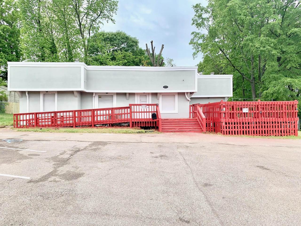 3291 Thomas St - Photo 1