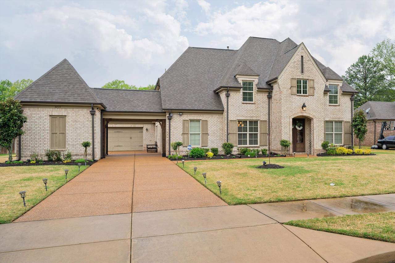 4435 Chestnut Hill Dr - Photo 1