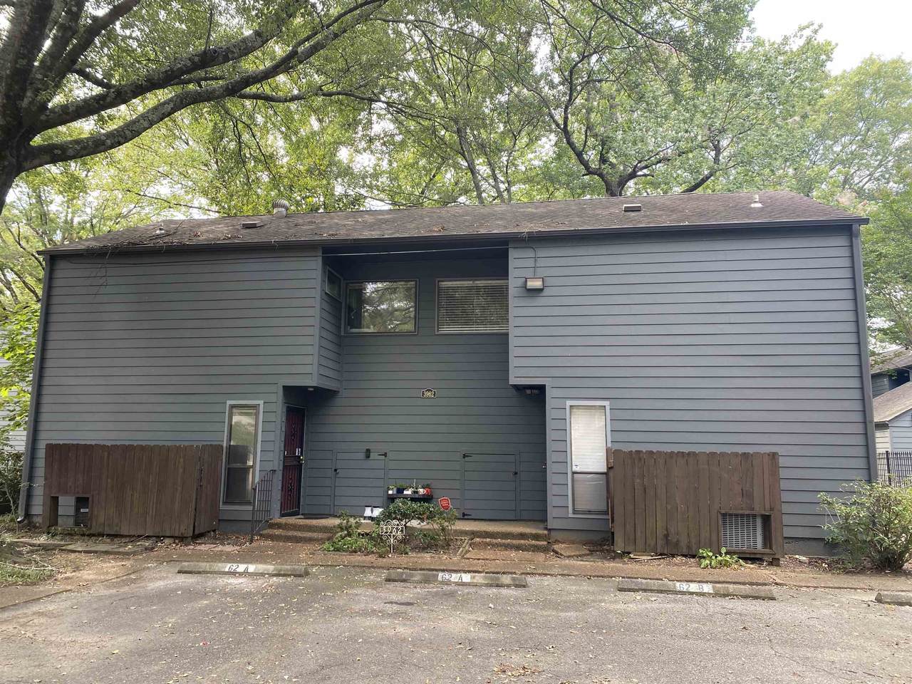 3962 Grahamdale Cir - Photo 1