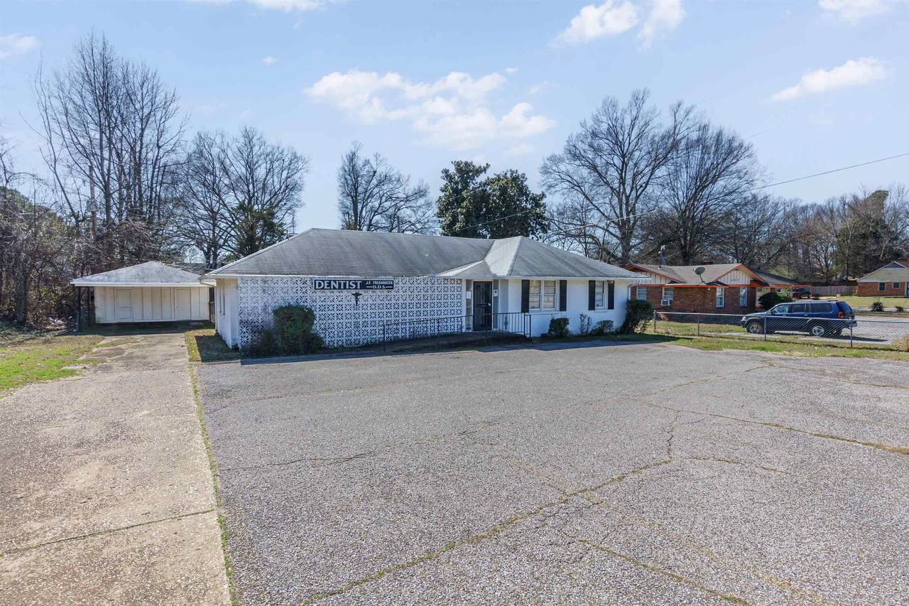 577 Raines Rd - Photo 1