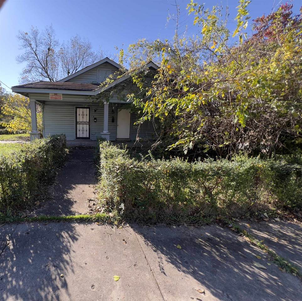 3199 Nathan Ave - Photo 1